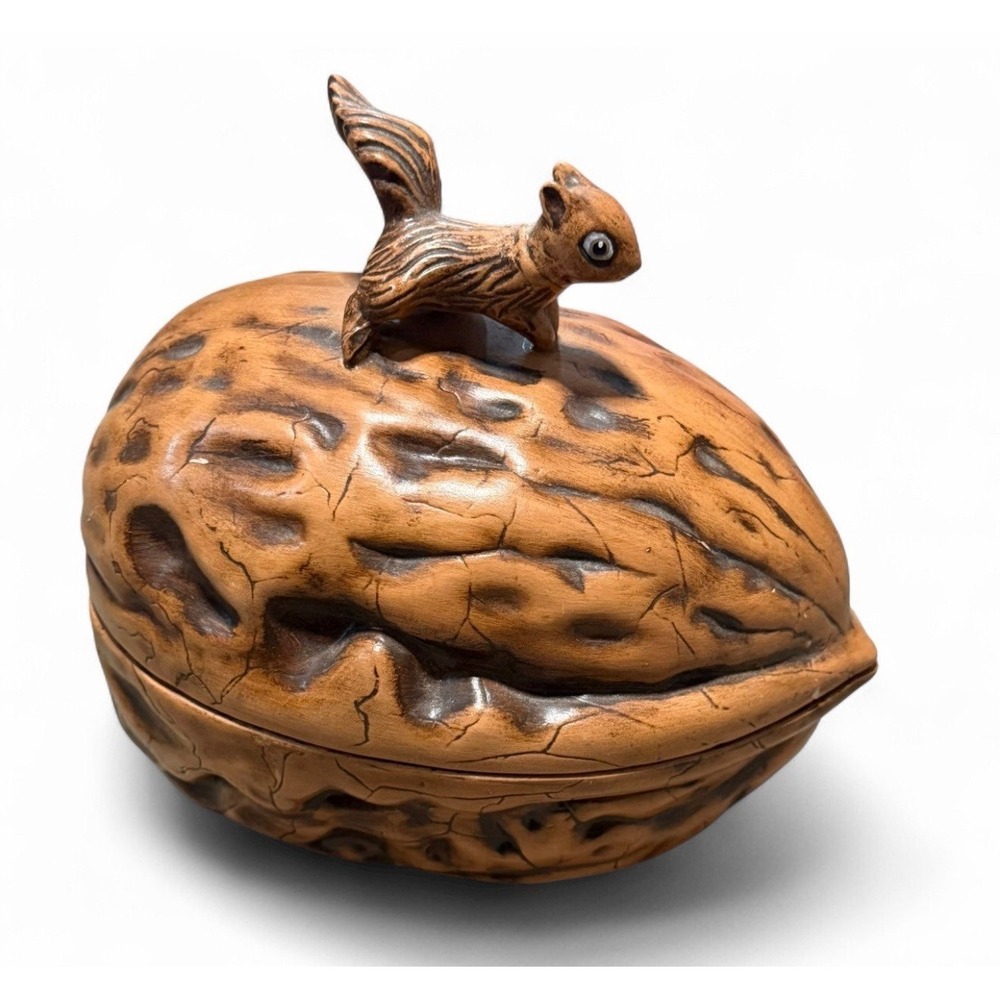 Vintage Walnut Squirrel Covered Dish Candy Nut‎ Bowl Ceramic 1974 Signed